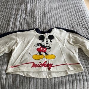 Women crop sweatshirt